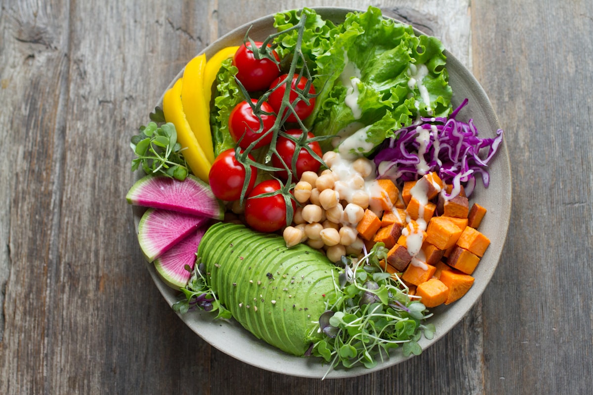 Sopas de vegetales y legumbres nutritivas